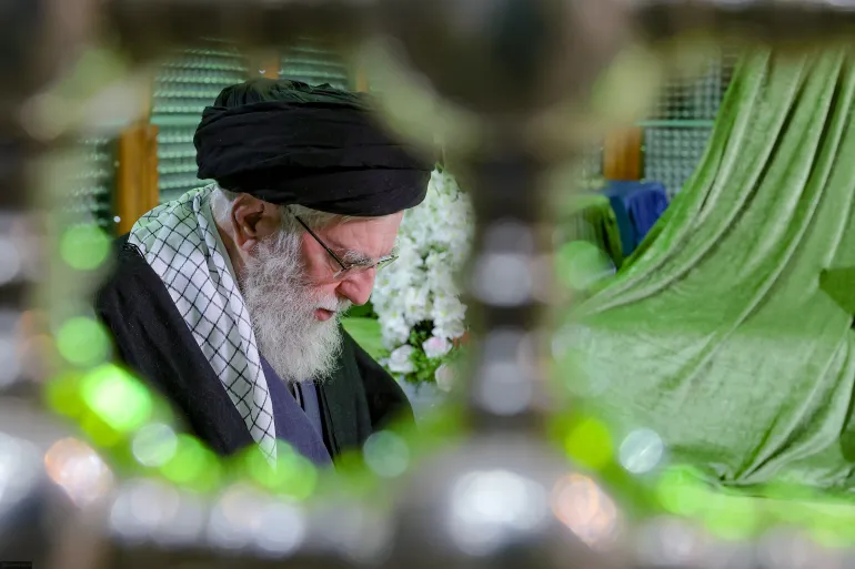 Ayatollah-Khamenei_killed_8467576